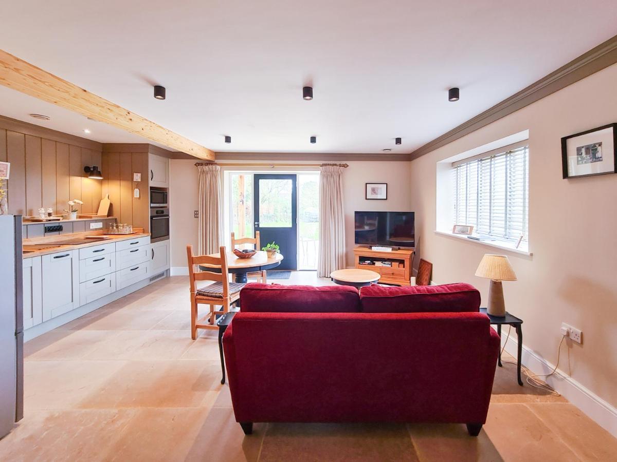 סירנססטר Luxury Lodge @ Ewen Barn - Private 5* Retreat מראה חיצוני תמונה